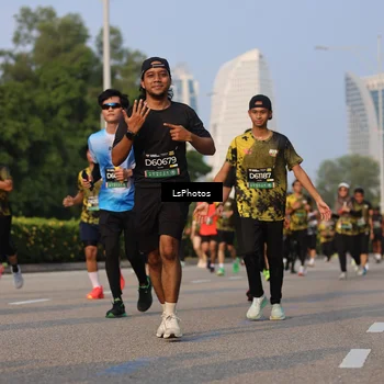 Runner Photo 6149386
