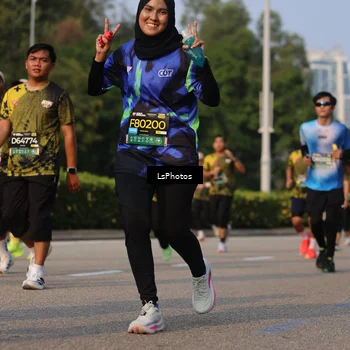 Runner Photo 6149412