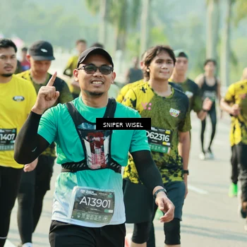 Runner Photo 6149422