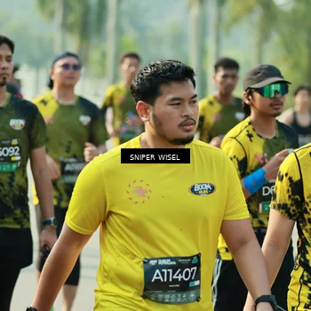 Runner Photo 6149454
