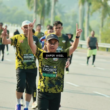 Runner Photo 6149467