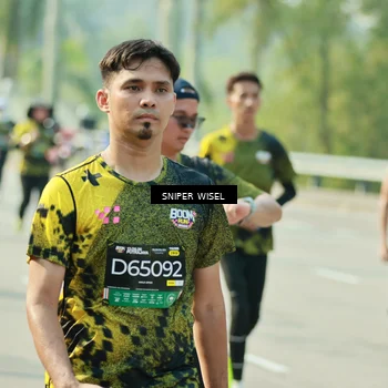 Runner Photo 6149473