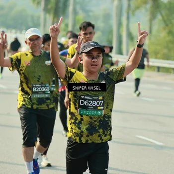 Runner Photo 6149476