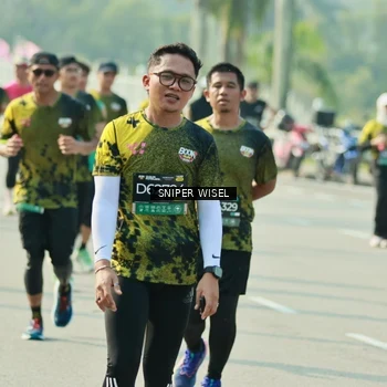 Runner Photo 6149496