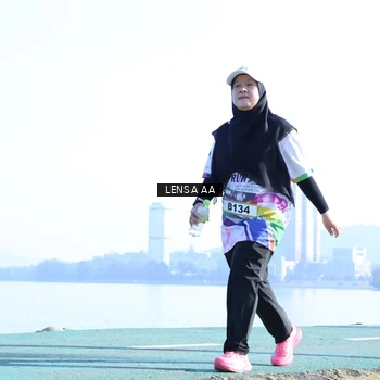 Runner Photo 6149505
