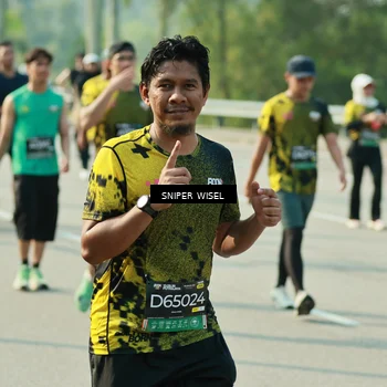 Runner Photo 6149591