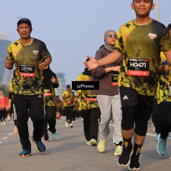Runner Photo 6149602
