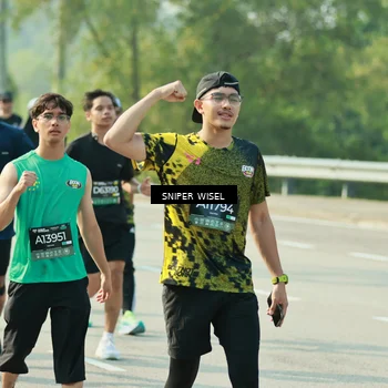 Runner Photo 6149624
