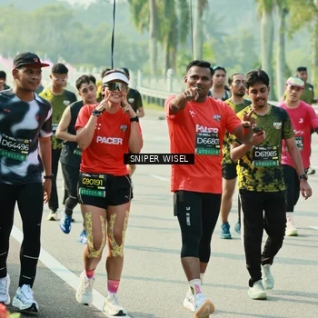 Runner Photo 6149632