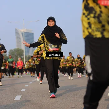 Runner Photo 6149670