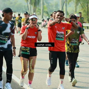 Runner Photo 6149710