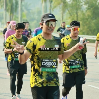 Runner Photo 6149764