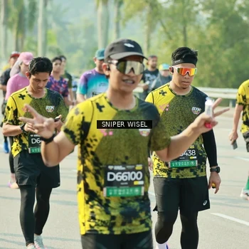 Runner Photo 6149765