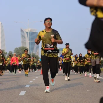 Runner Photo 6149767