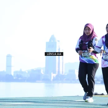 Runner Photo 6149768