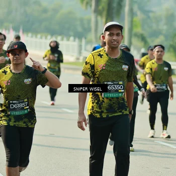 Runner Photo 6149817