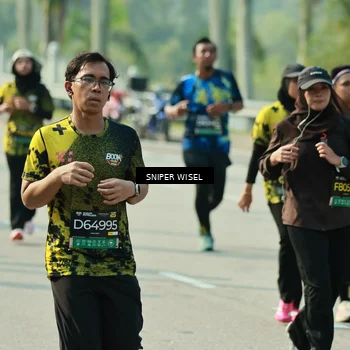 Runner Photo 6149838