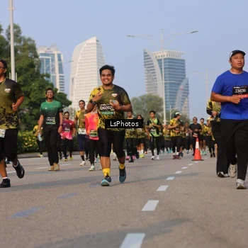 Runner Photo 6149861