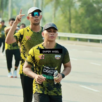 Runner Photo 6149901