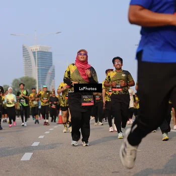 Runner Photo 6149907
