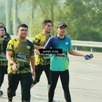 Runner Photo 6149914