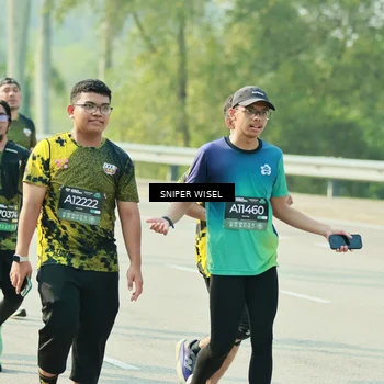 Runner Photo 6149932