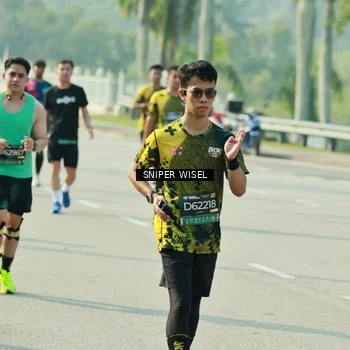 Runner Photo 6150030
