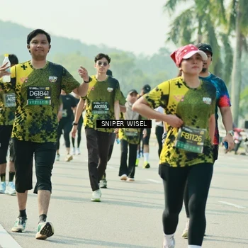 Runner Photo 6150044