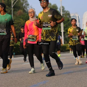 Runner Photo 6150196