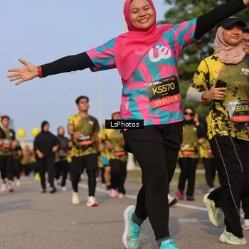 Runner Photo 6150226