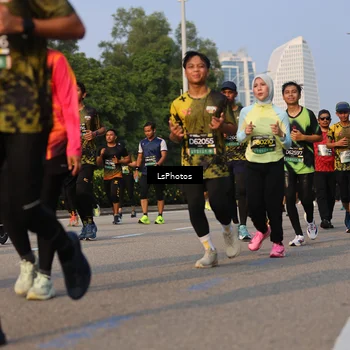Runner Photo 6150306