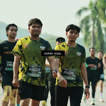Runner Photo 6150376