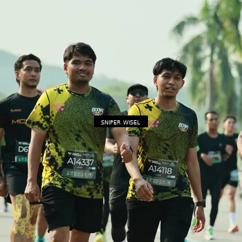 Runner Photo 6150394