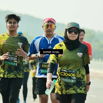 Runner Photo 6150419