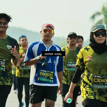 Runner Photo 6150459