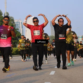 Runner Photo 6150461