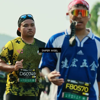 Runner Photo 6150486