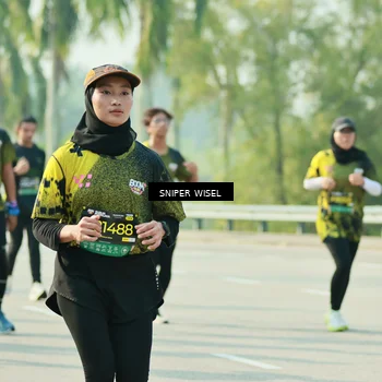 Runner Photo 6150630