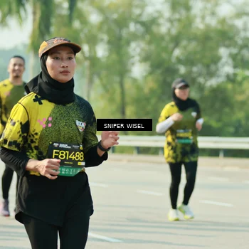 Runner Photo 6150650