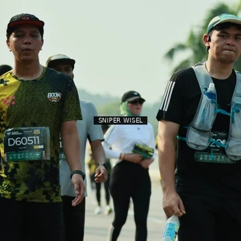 Runner Photo 6150709
