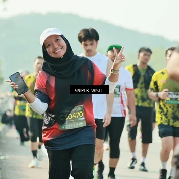 Runner Photo 6150755