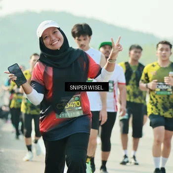 Runner Photo 6150767