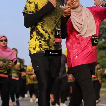 Runner Photo 6151044