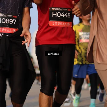 Runner Photo 6151067