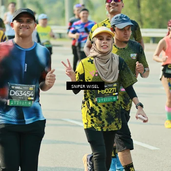 Runner Photo 6151069