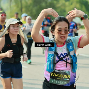 Runner Photo 6151084