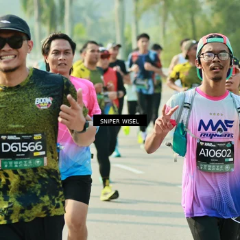 Runner Photo 6151095