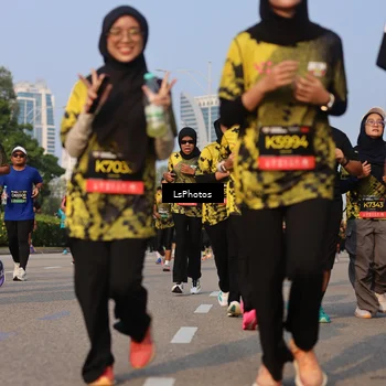 Runner Photo 6151132
