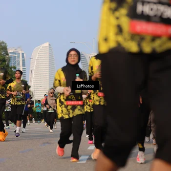 Runner Photo 6151172