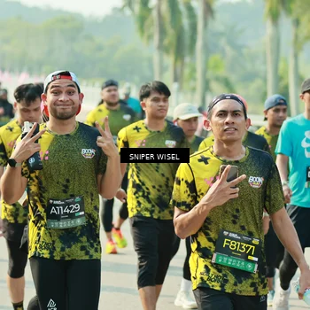 Runner Photo 6151186